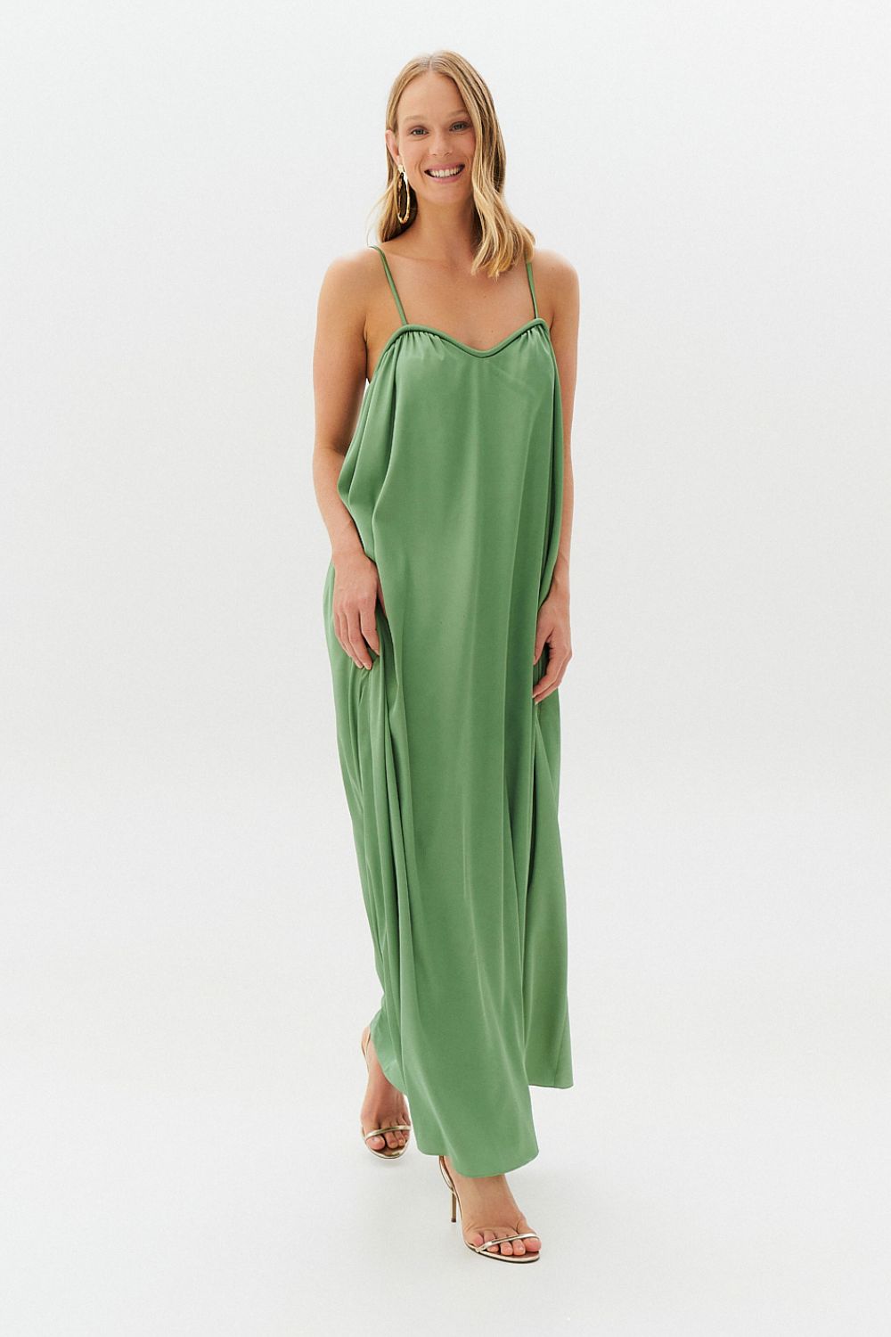 Vestido Long Midi com Alças e Amarração nas Costas - México Oliva