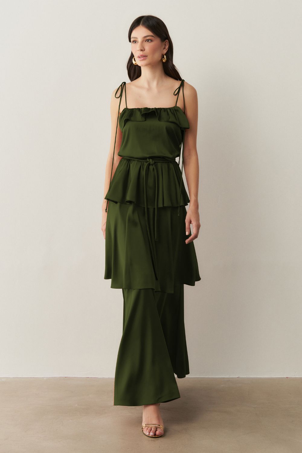 Vestido Long Midi com Alças Finas e Camadas Sobrepostas - Santiago Oliva