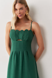 Vestido Long Midi com Decote Estruturado e Recorte Frontal - Libéria Verde