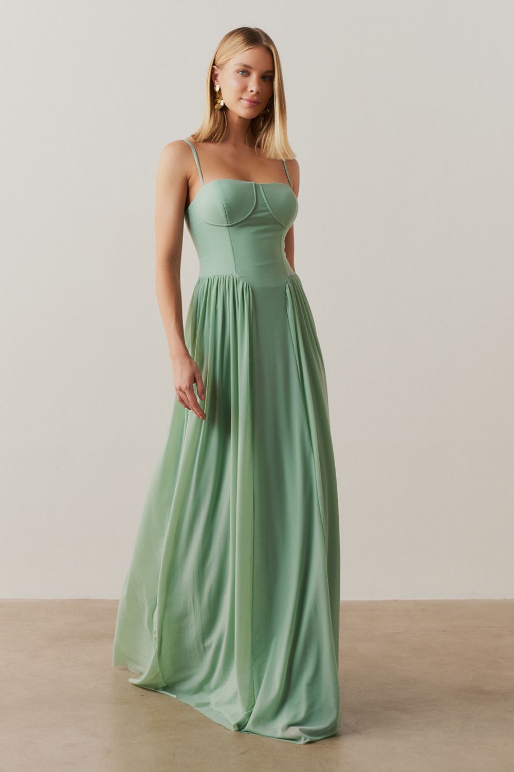 Vestido Longo, Busto Demarcado e Saia Franzida - Calgari Menta