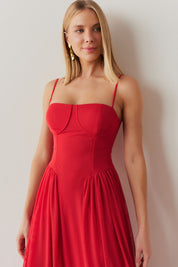 Vestido Longo, Busto Demarcado e Saia Franzida - Calgari Vermelho
