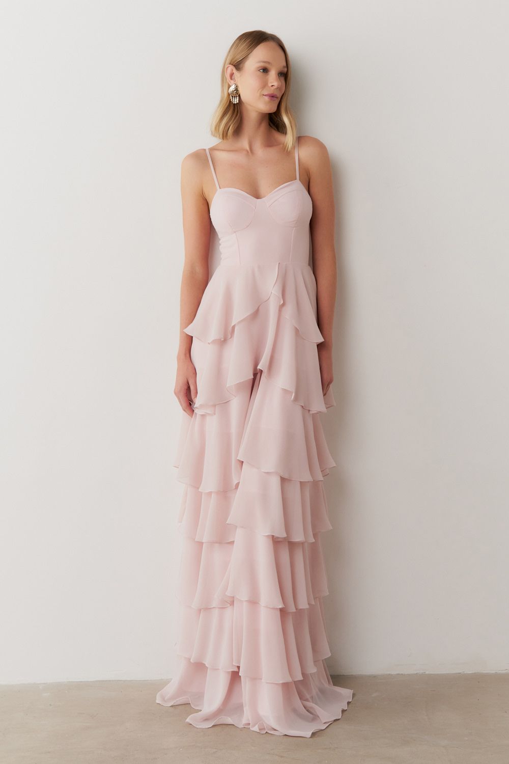 Vestido Longo com Decote coração, Alças Finas e Saia em Babados - Indonésia Rosa