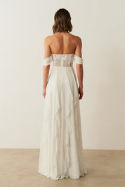 Vestido Longo com Decote Coração Drapeado e Detalhes em Renda - Veneza Off White