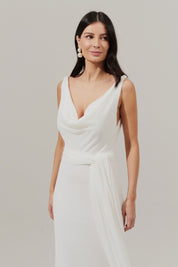 Vestido Longo com Decote Degage e Amarração na Cintura - Acapulco Off White