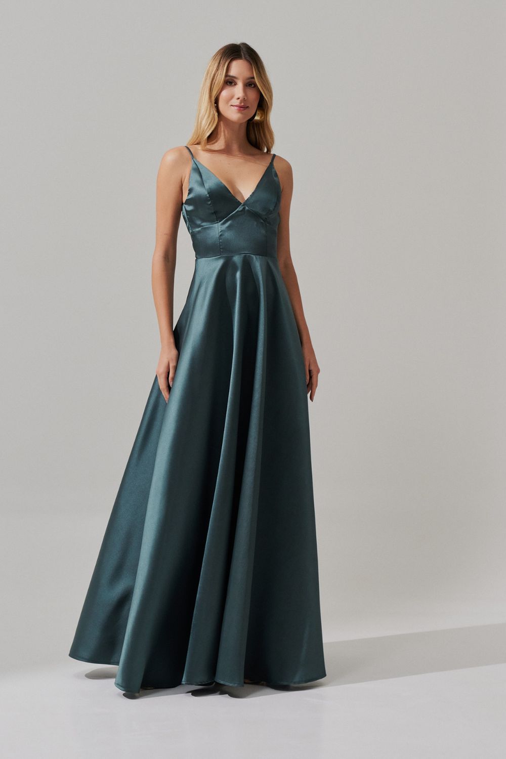 Vestido Longo com Decote V e Alça Fina - Atlanta Verde Gray