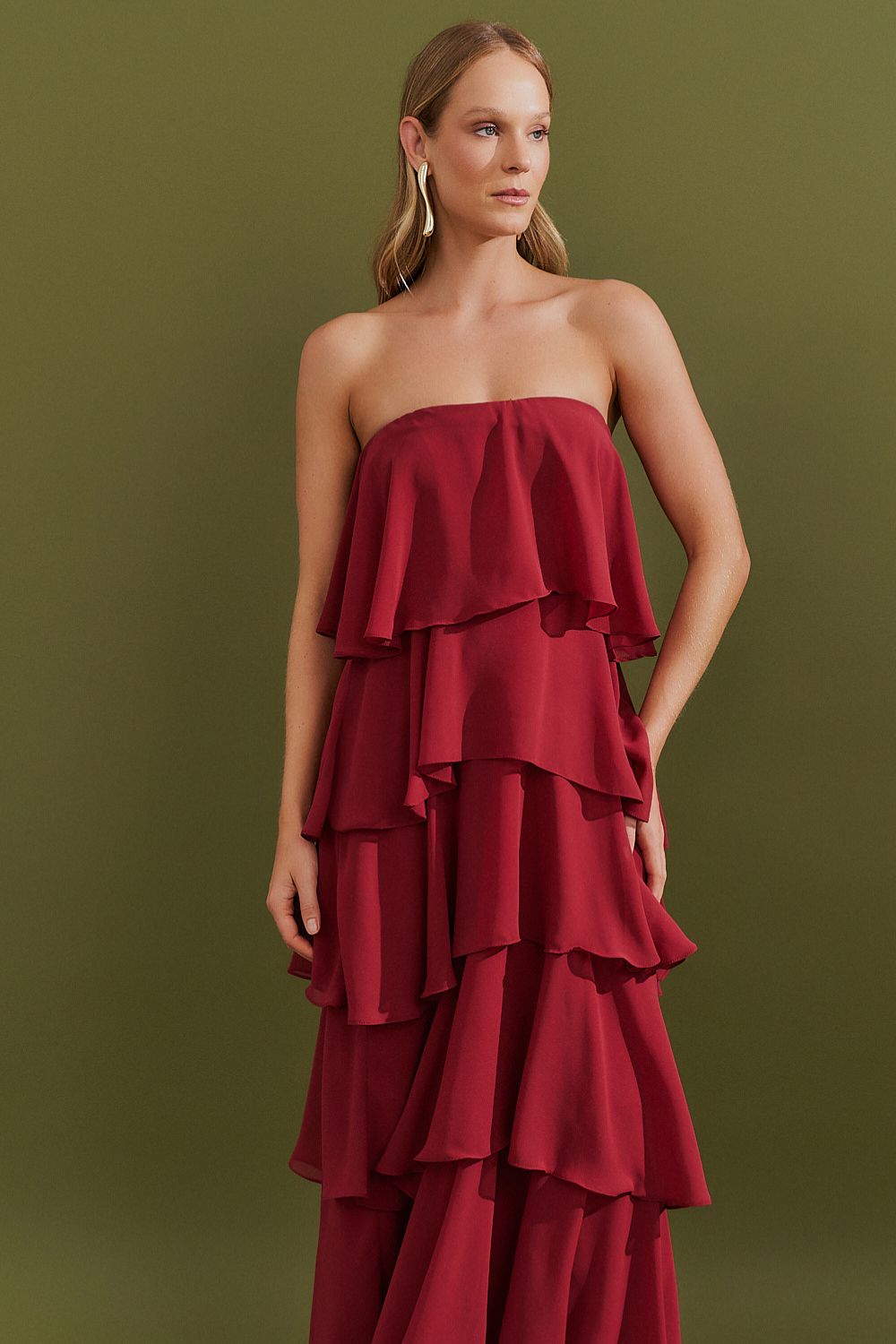 Vestido Longo com Manga Removivel e Babados em Camadas   - França Marsala