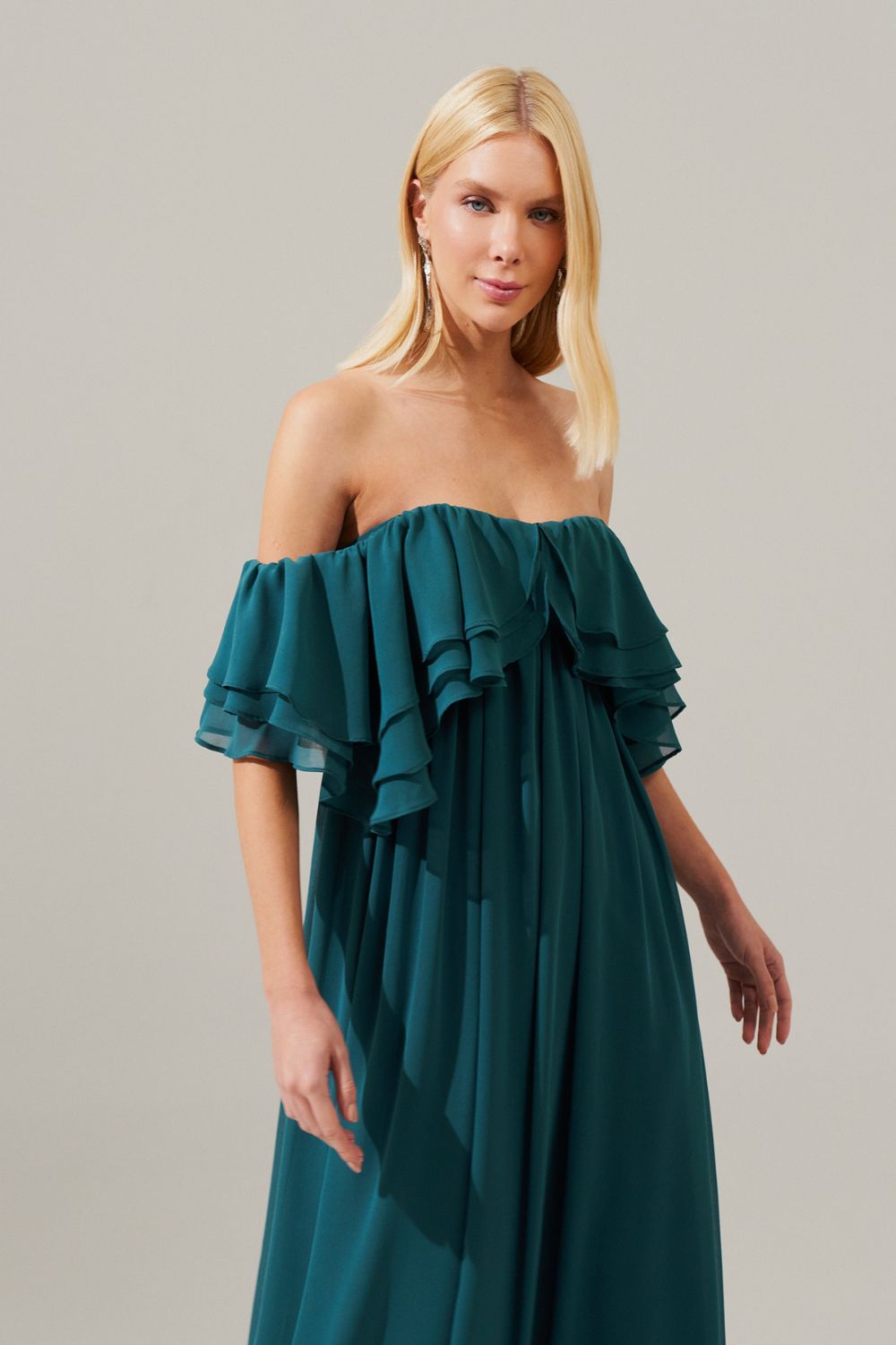 Vestido Longo com Mangas Ombro a Ombro e Babados - Himalaia Petróleo