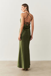 Vestido Long Midi de Cetim com Decote Triangular e Amarração nas Costas - Capri Oliva