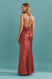 Vestido Long Midi de Cetim com Decote Triangular e Amarração nas Costas - Capri Terracota