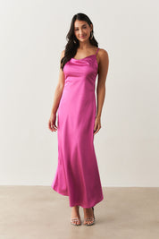 Vestido Long Midi em Cetim com Decote Degagê com Alças Finas e Amarração nas Costas - Austrália Violeta