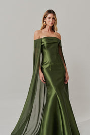 Vestido Longo Ombro a Ombro, Shape Sereia com  Capa -  Islândia Oliva
