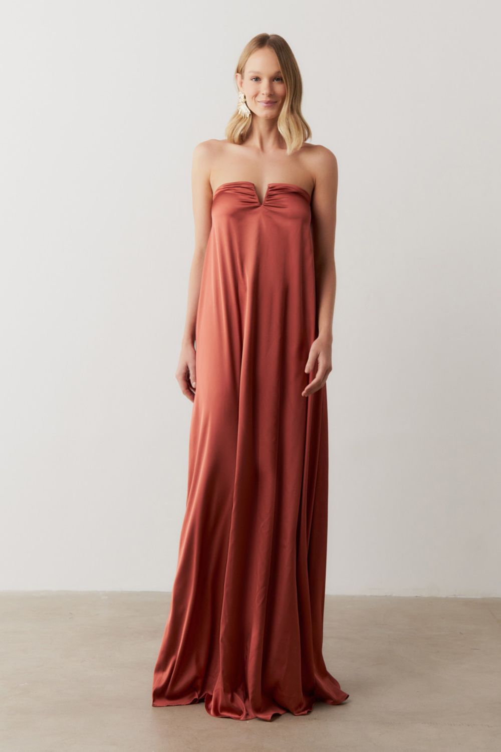 Vestido Longo sem Alças com Decote em V - São Paulo Terracota