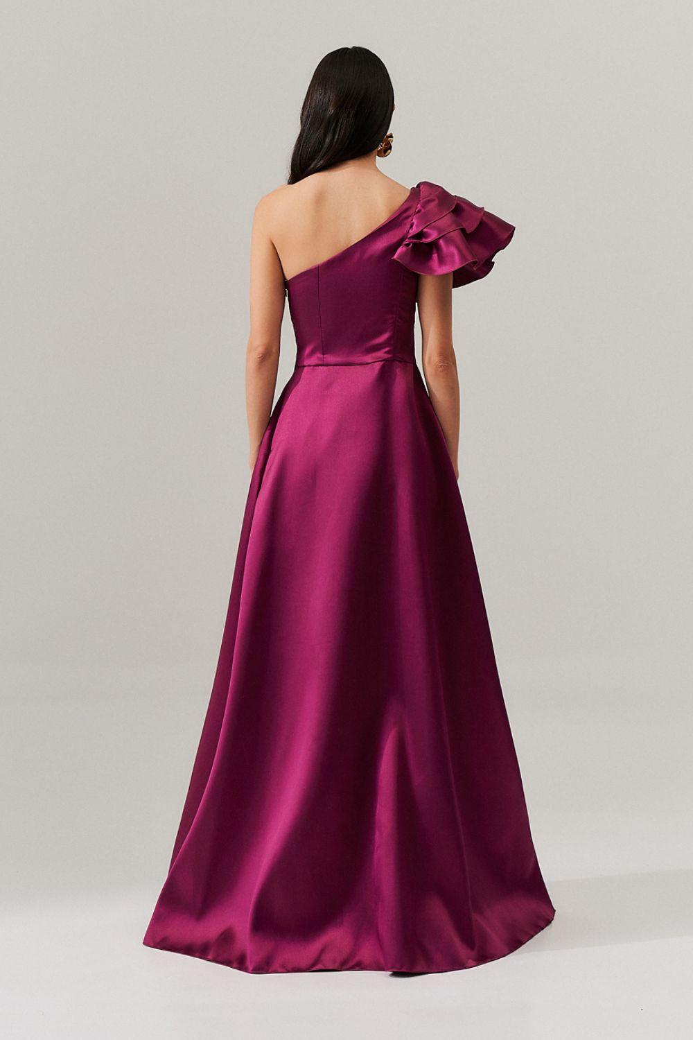 Vestido Longo Um Ombro Só com Babados e Saia Dupla - Everest Fúcsia