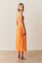 Vestido Midi Casual com Decote Reto e Saia Lápis com Detalhes em Viés - Ohio Laranja