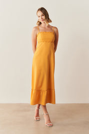 Vestido Midi de Linho casual com Detalhe em Sianinha - Pamplona Mango