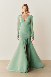 Vestido de Festa Longo com Mangas Longas e Fenda - Núbia Menta