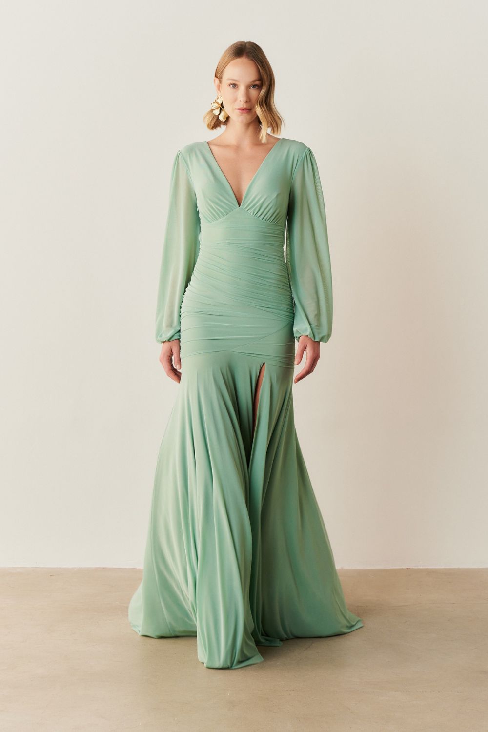 Vestido de Festa Longo com Mangas Longas e Fenda - Núbia Menta