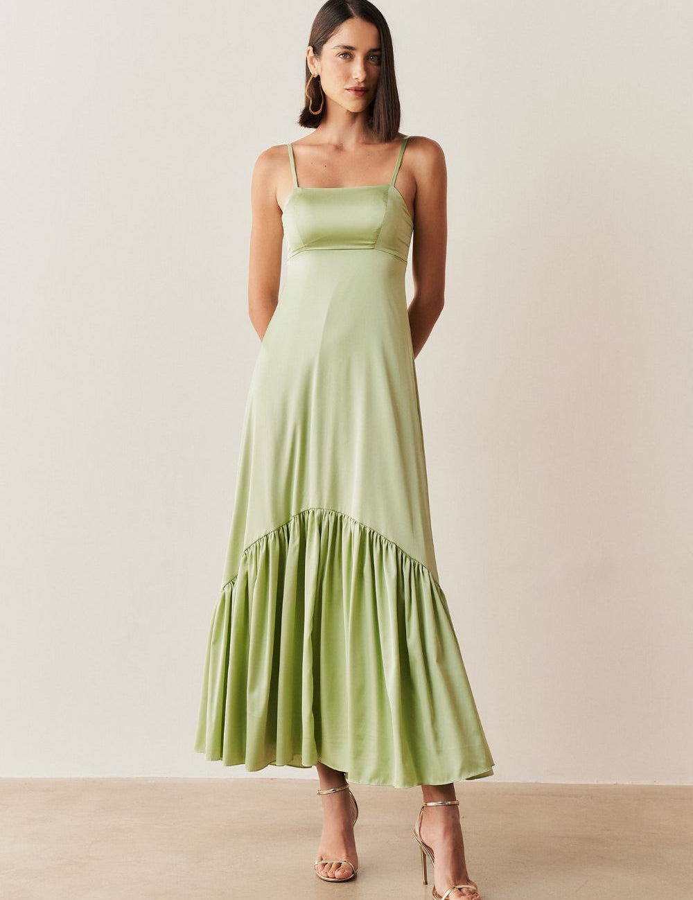 vestido_long_midi_com_decote_reto_e_franzidos_na_saia_israel_menta_2140_1_e289e7fe2ca0c55f36973afbeae239f1.jpg