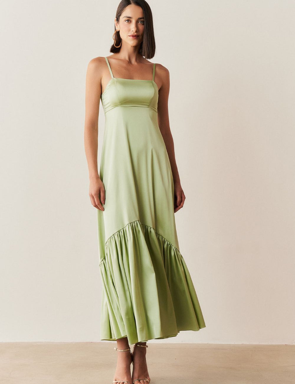 vestido_long_midi_com_decote_reto_e_franzidos_na_saia_israel_menta_2140_2_d50fe35fa4d7ec37d045c5b336a88532.jpg