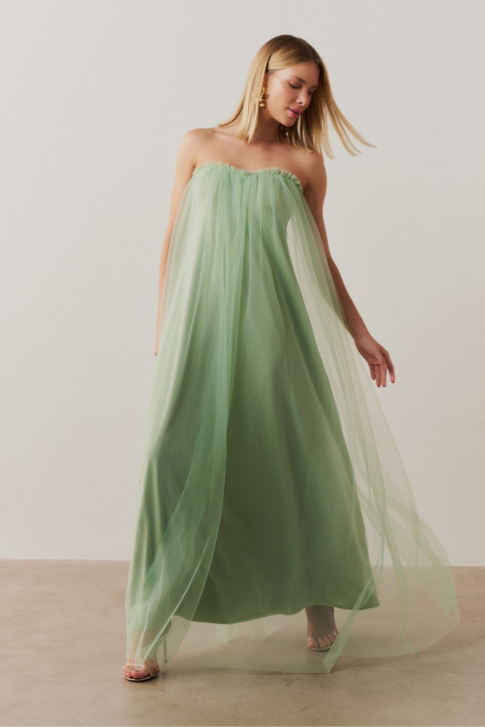 Vestido Long Midi Amplo com Decote Semi Coração e Babados  - Arabia Menta