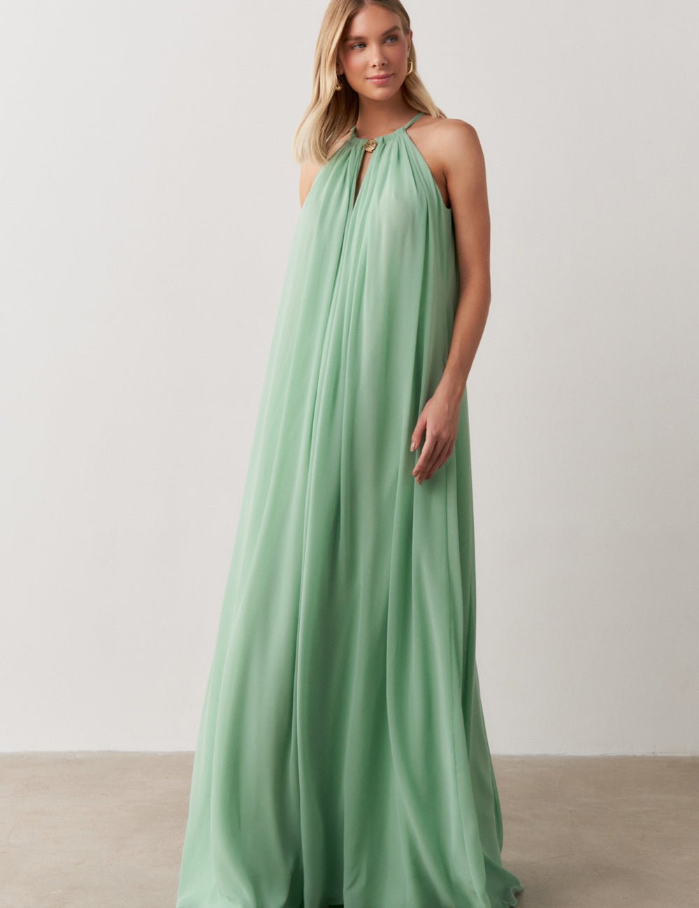 vestido_longo_com_alca_fina_ajustavel_adelia_menta_1160_1_e0a094eb8655205afceb244fc1bae75b.jpg