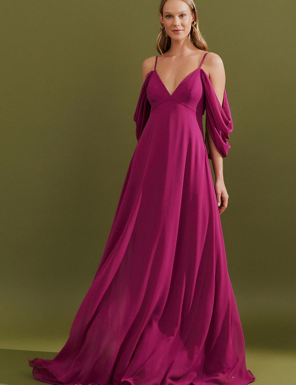 vestido_longo_com_decote_v_e_manga_caida_argentina_fucsia_2262_1_6c0ce804c3eba5e73dd214452d38035a.jpg