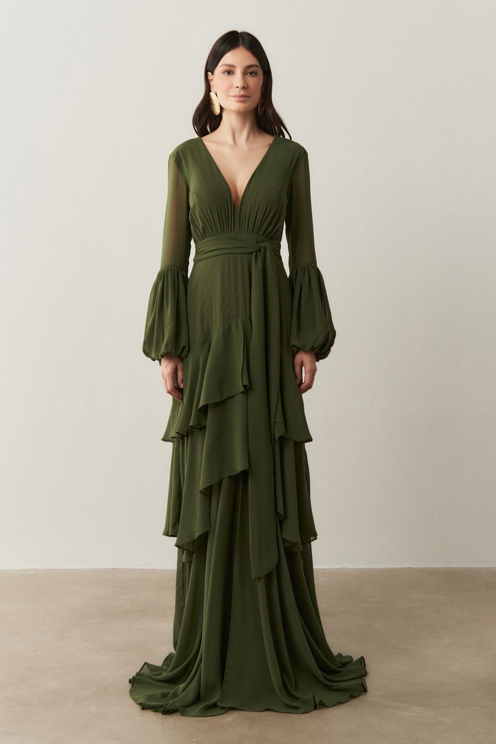 Vestido Longo com Mangas Longas e Saia em Camadas - Lyon Oliva