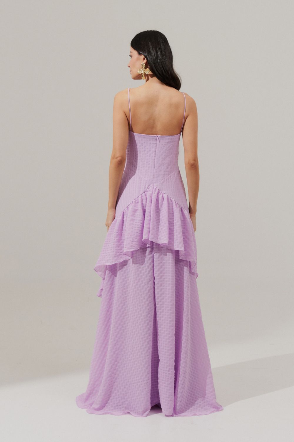 Vestido Longo Decote V e Saia Assimétrica com Babados - Monte Negro Lilás