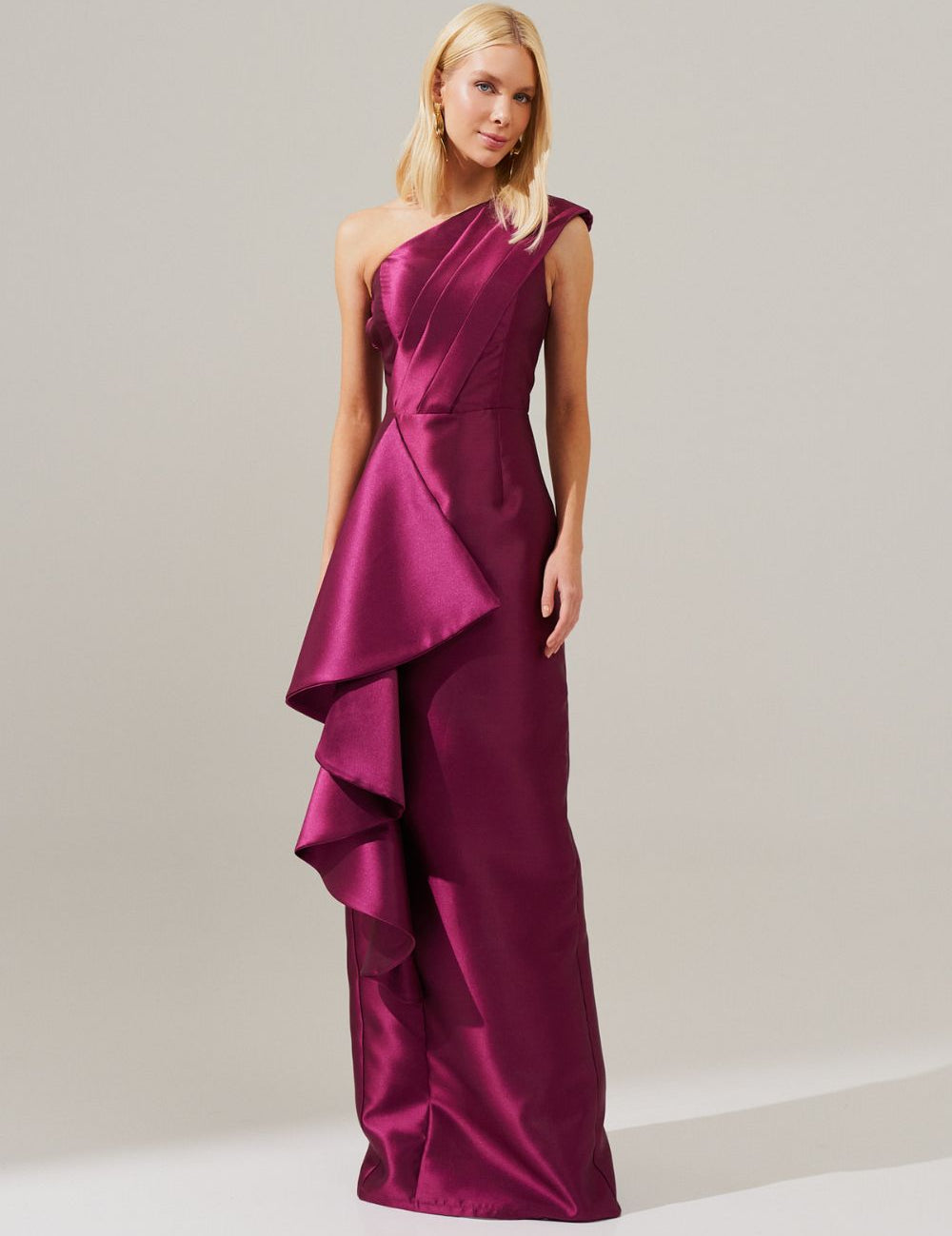 vestido_longo_ombro_unico_com_detalhes_em_pregas_e_babados_frontais_anjar_fucsia_2442_2_5bac896d4b54609d8595b24ea96fcc44.jpg