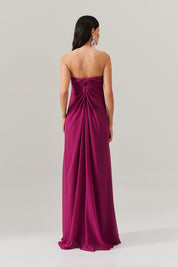 Vestido Longo sem Alça com Argola e Franzidos no Decote - Munique Fúcsia