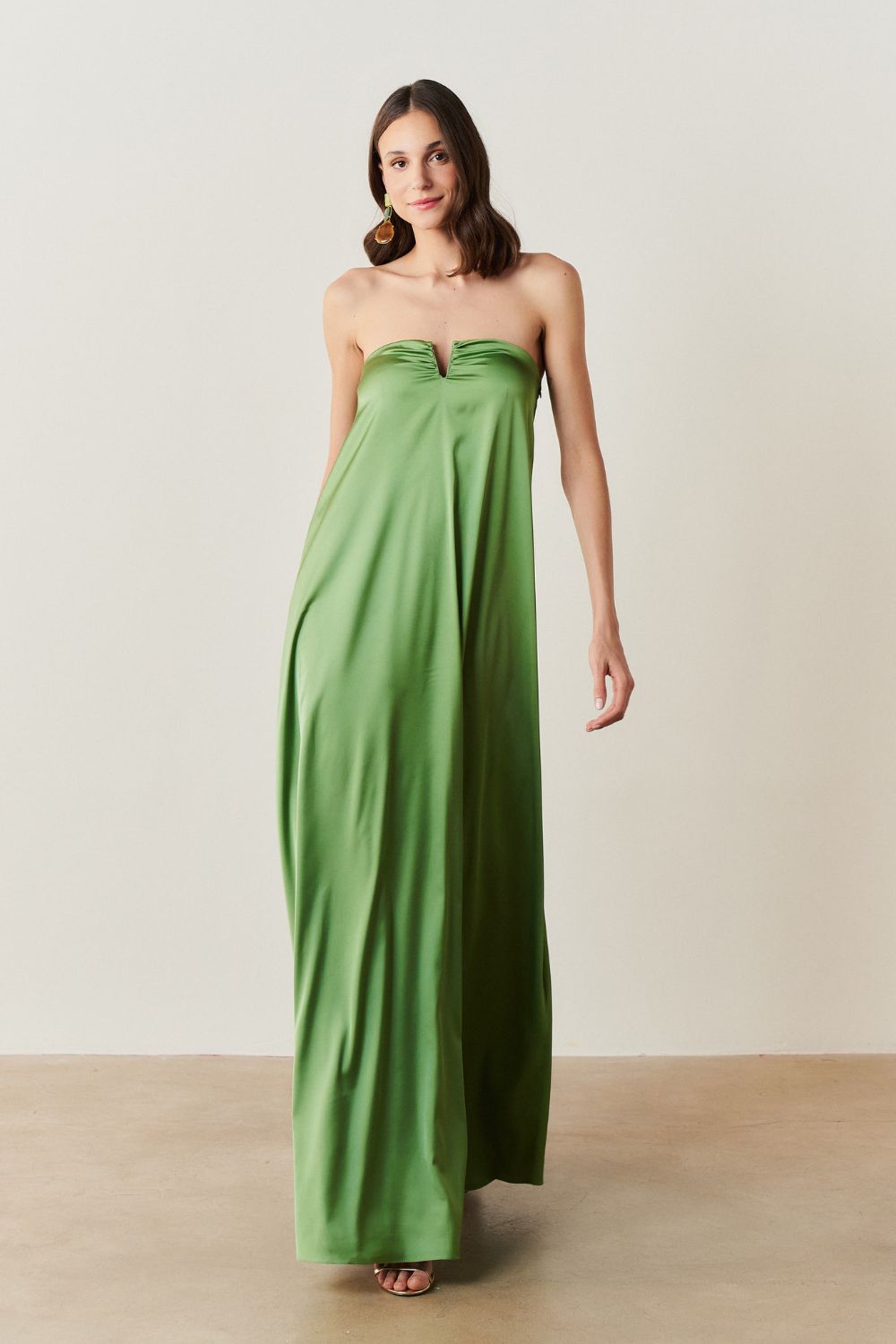 Vestido Longo sem Alças com Decote em V - São Paulo Oliva Cetim