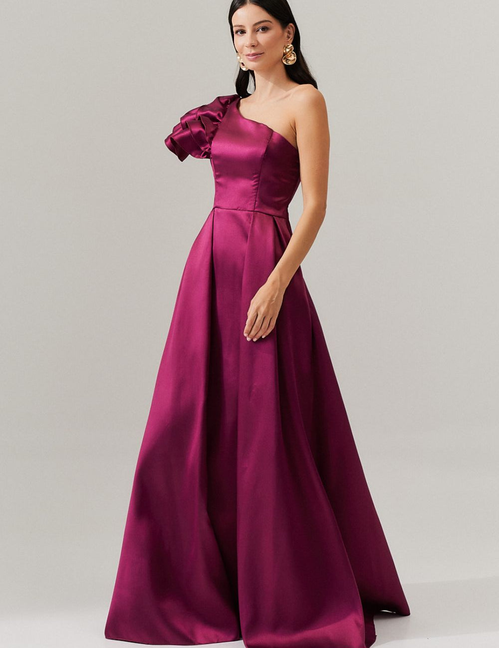 vestido_longo_um_ombro_so_com_babados_e_saia_dupla_everest_fucsia_2288_2_978a238ef141cfc52562ab649f956721.jpg