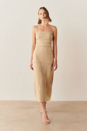 Vestido Midi Casual com Decote Reto e Saia Lápis com Detalhes em Viés - Ohio Bege